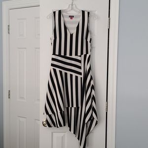 Vince Camuto handkerchief dress Sz 2